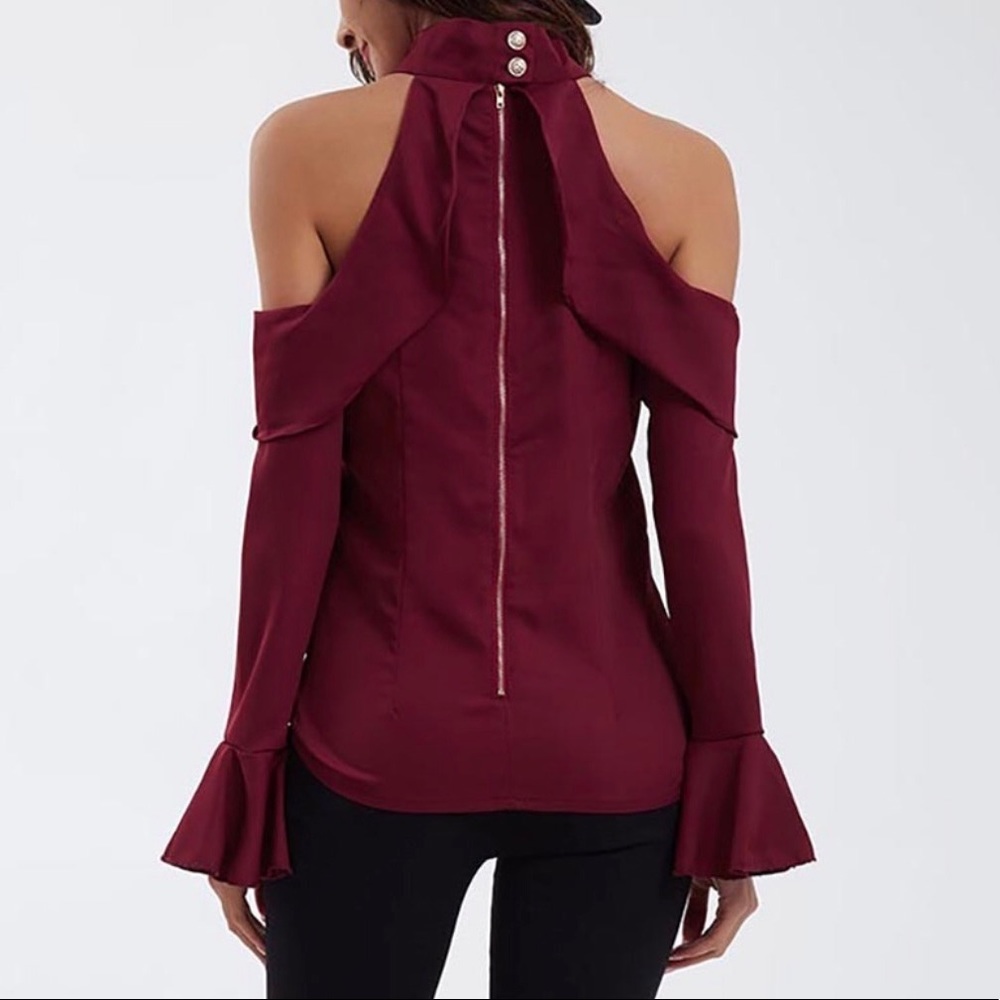 🎉HP🎉Burgundy Cold Shoulder Choker Top - Picture 6 of 7
